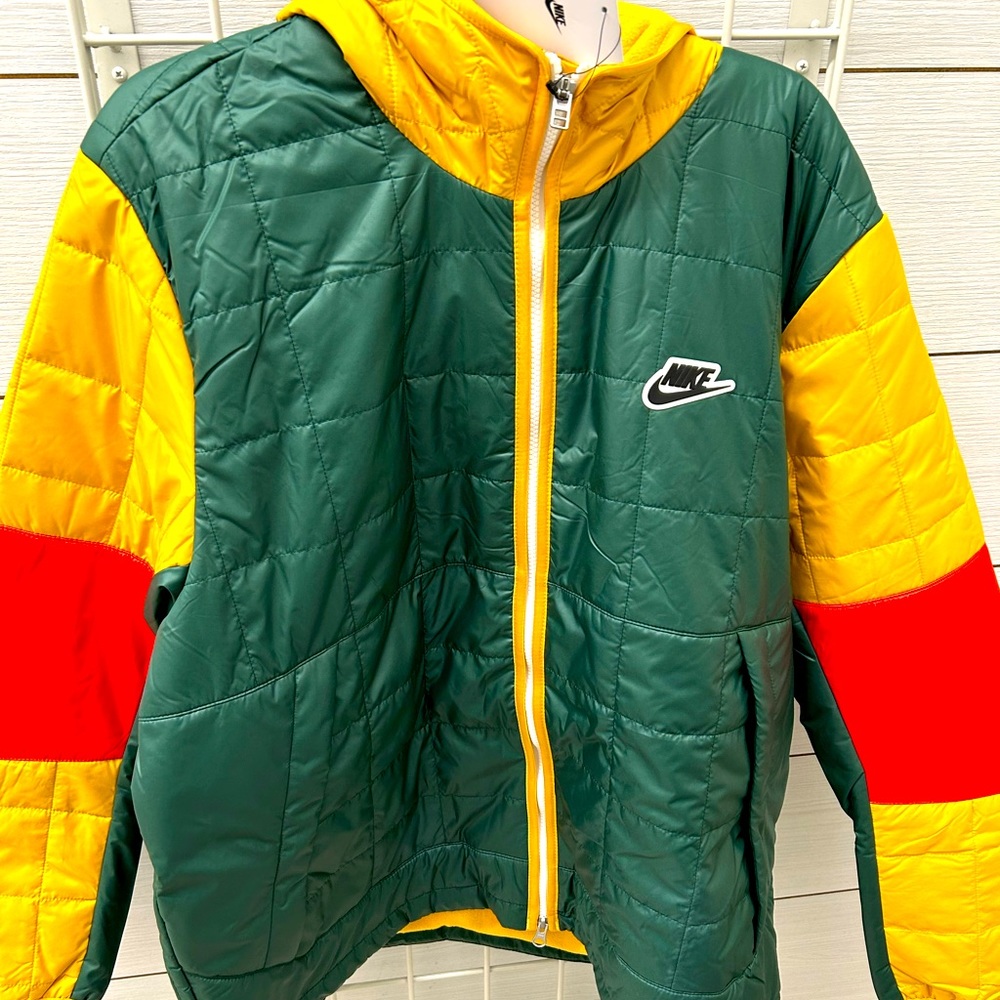 New Nike Swoosh Jacket Size L